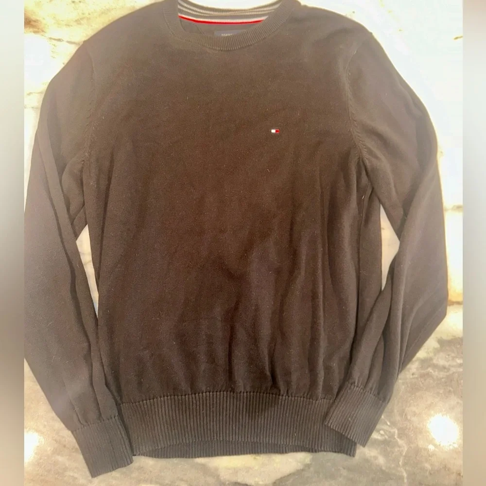 🔹Black Tommy Hilfiger Crew‎ Neck Sweater